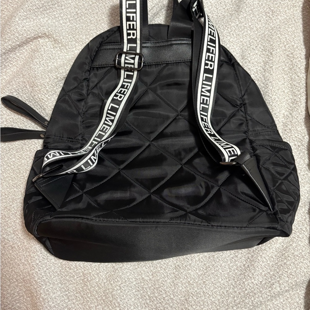 LimeLife by Alcone Black Quilted Backpack Keychain - Picture 2 of 14
